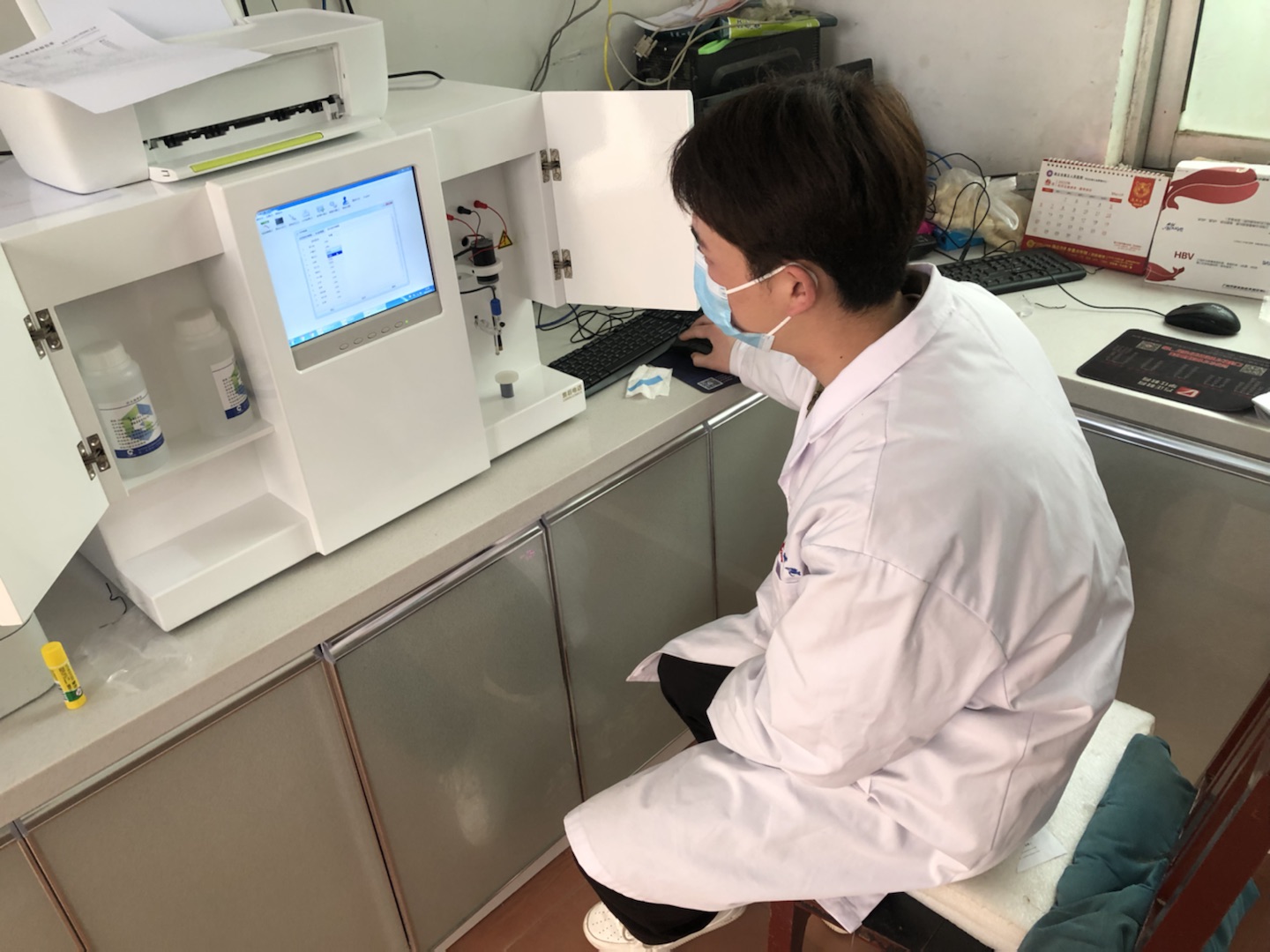 茄子视频黄色下载