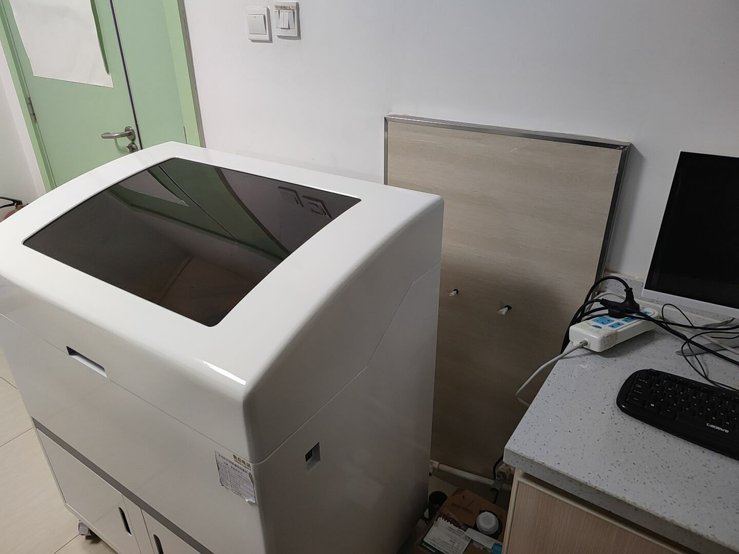 茄子影院成人污版快讯：恭喜茄子视频污污片成功走进甘肃省兰州市妇幼保健院